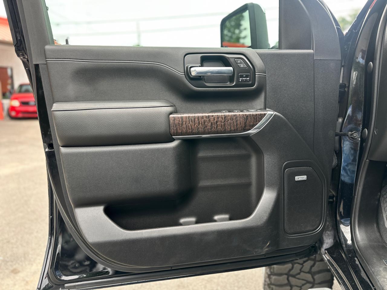 GMC Sierra 2500HD 4WD Crew Cab 159" Denali 2023