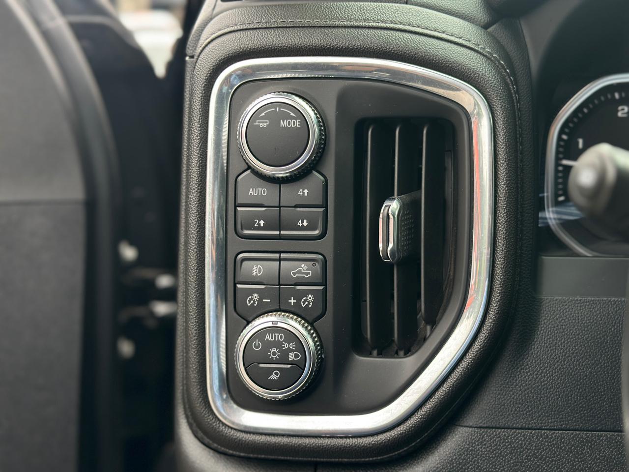 GMC Sierra 2500HD 4WD Crew Cab 159" Denali 2023