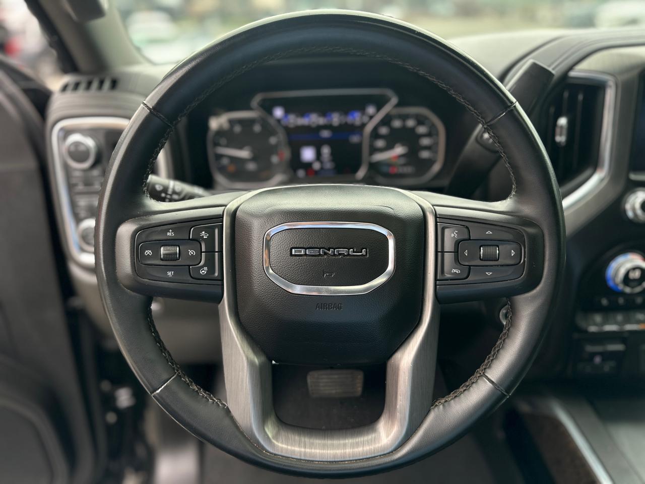 GMC Sierra 2500HD 4WD Crew Cab 159" Denali 2023