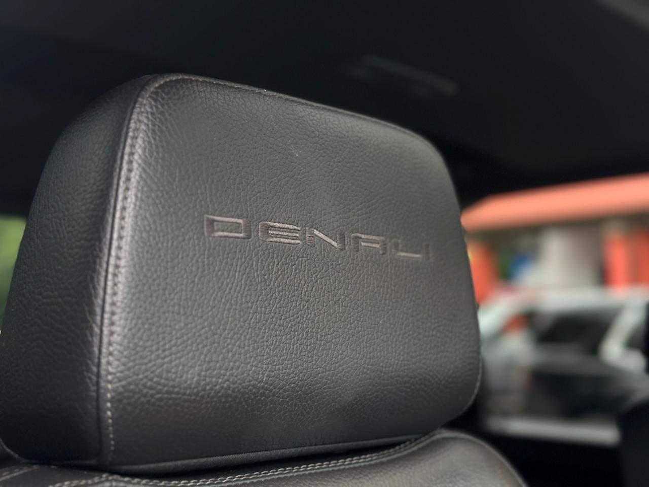 GMC Sierra 2500HD 4WD Crew Cab 159" Denali 2023