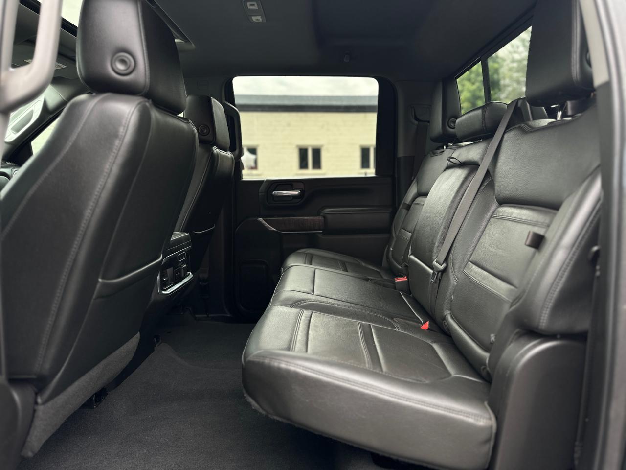 GMC Sierra 2500HD 4WD Crew Cab 159" Denali 2023