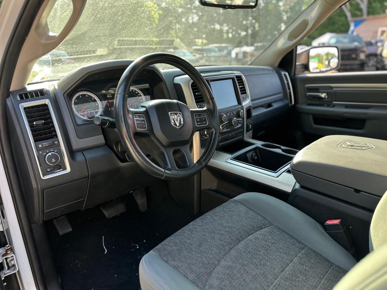 RAM 1500 2WD Reg Cab 120.5" Big Horn 2014