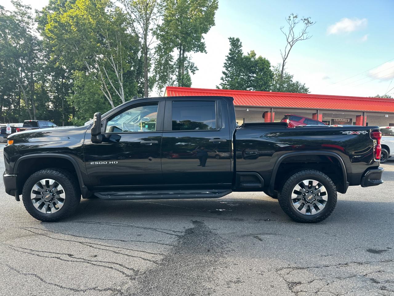 Chevrolet Silverado 2500HD 4WD Crew Cab 159" Custom 2021