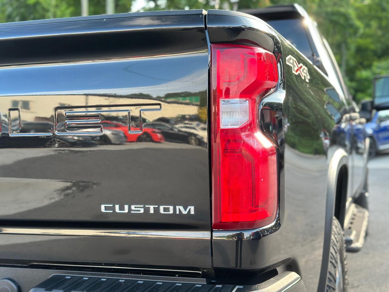 Chevrolet Silverado 2500HD 4WD Crew Cab 159" Custom 2021