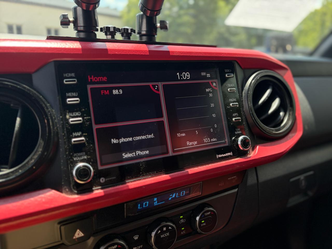Toyota Tacoma 4WD TRD Off Road Double Cab 5' Bed V6 MT (Natl) 2021