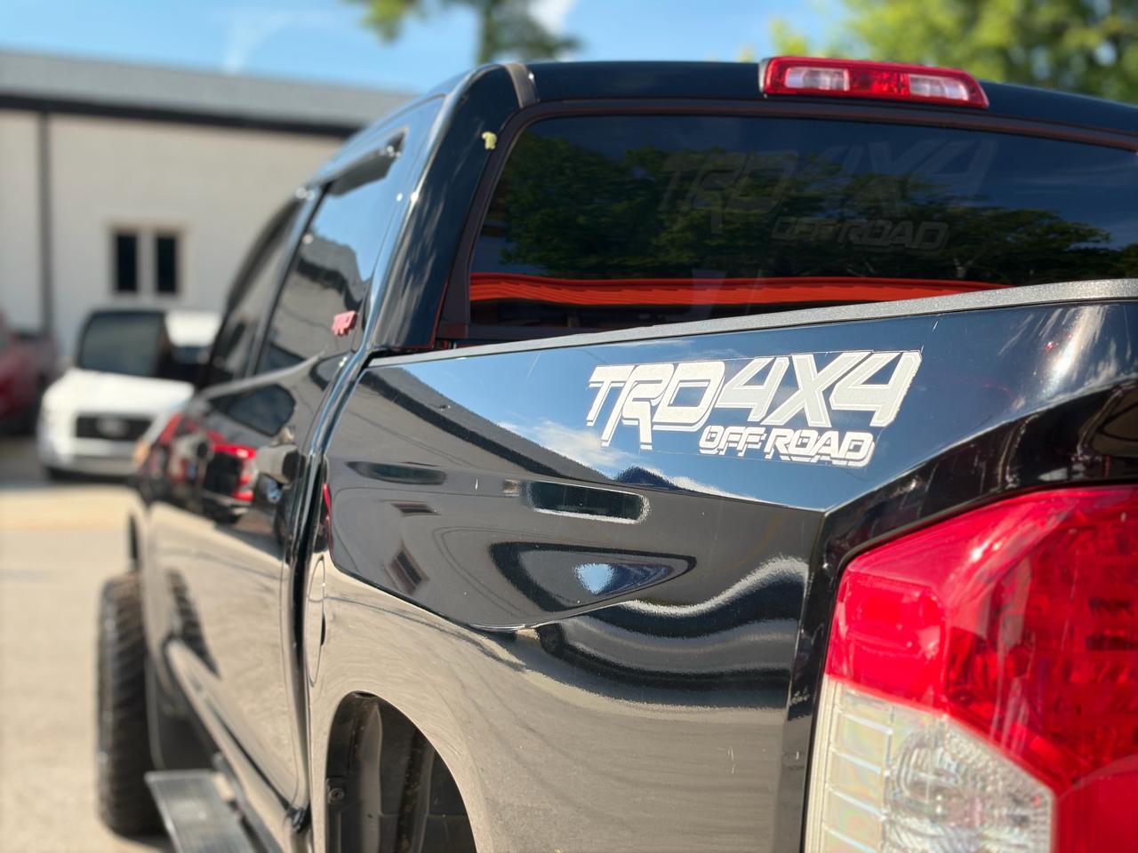 Toyota Tundra 4WD Truck CrewMax 5.7L FFV V8 6-Spd AT TRD Pro (Natl) 2016