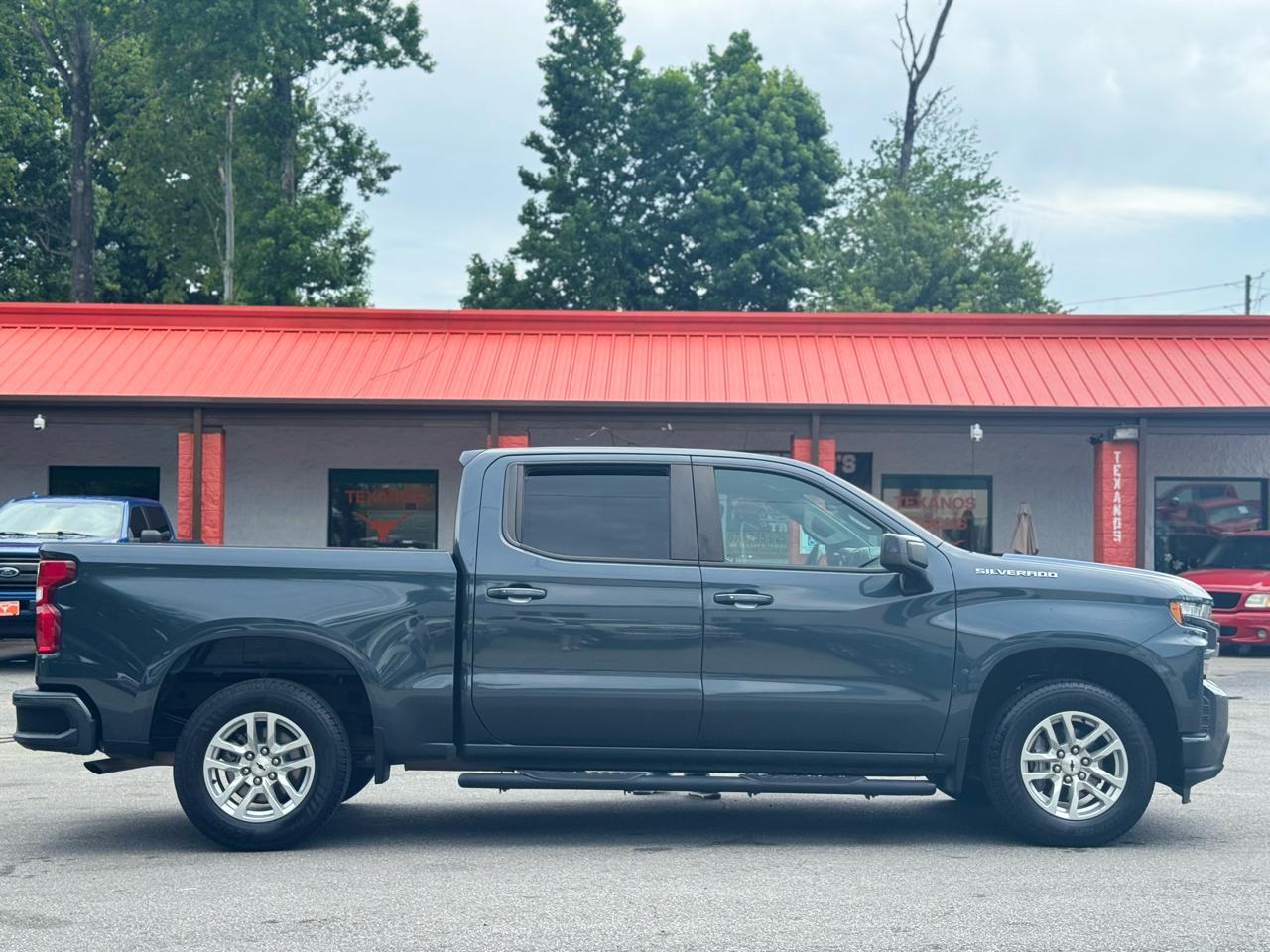 Chevrolet Silverado 1500 2WD Crew Cab 147" RST 2019