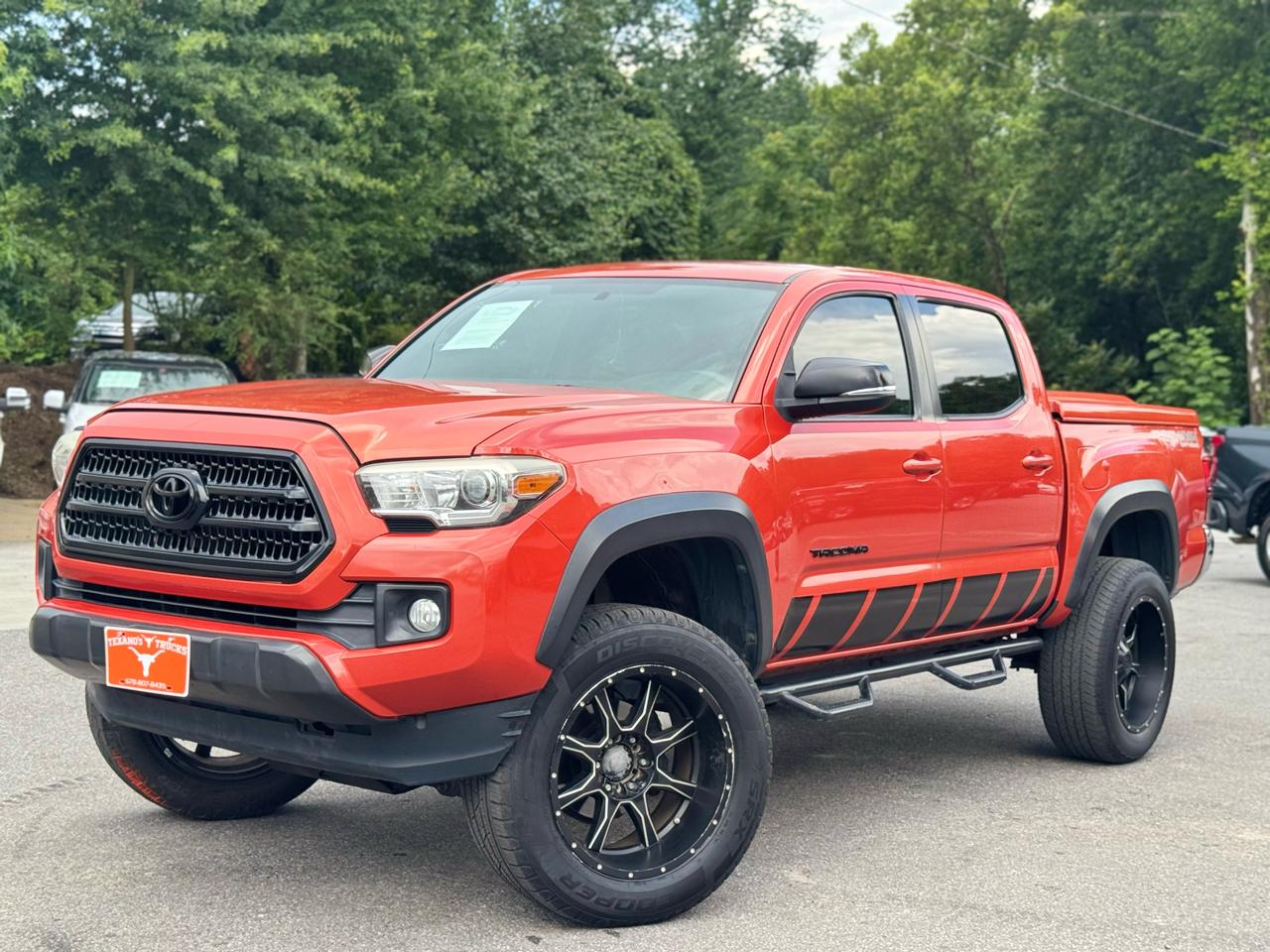 Toyota Tacoma TRD Off Road Double Cab 5' Bed V6 4x4 MT (Natl) 2017
