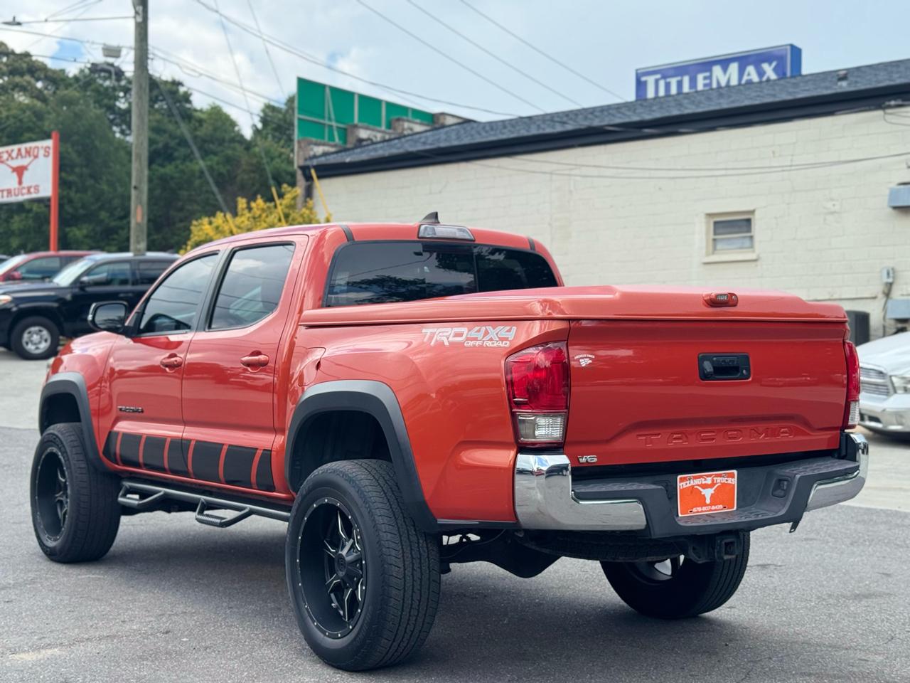 Toyota Tacoma TRD Off Road Double Cab 5' Bed V6 4x4 MT (Natl) 2017