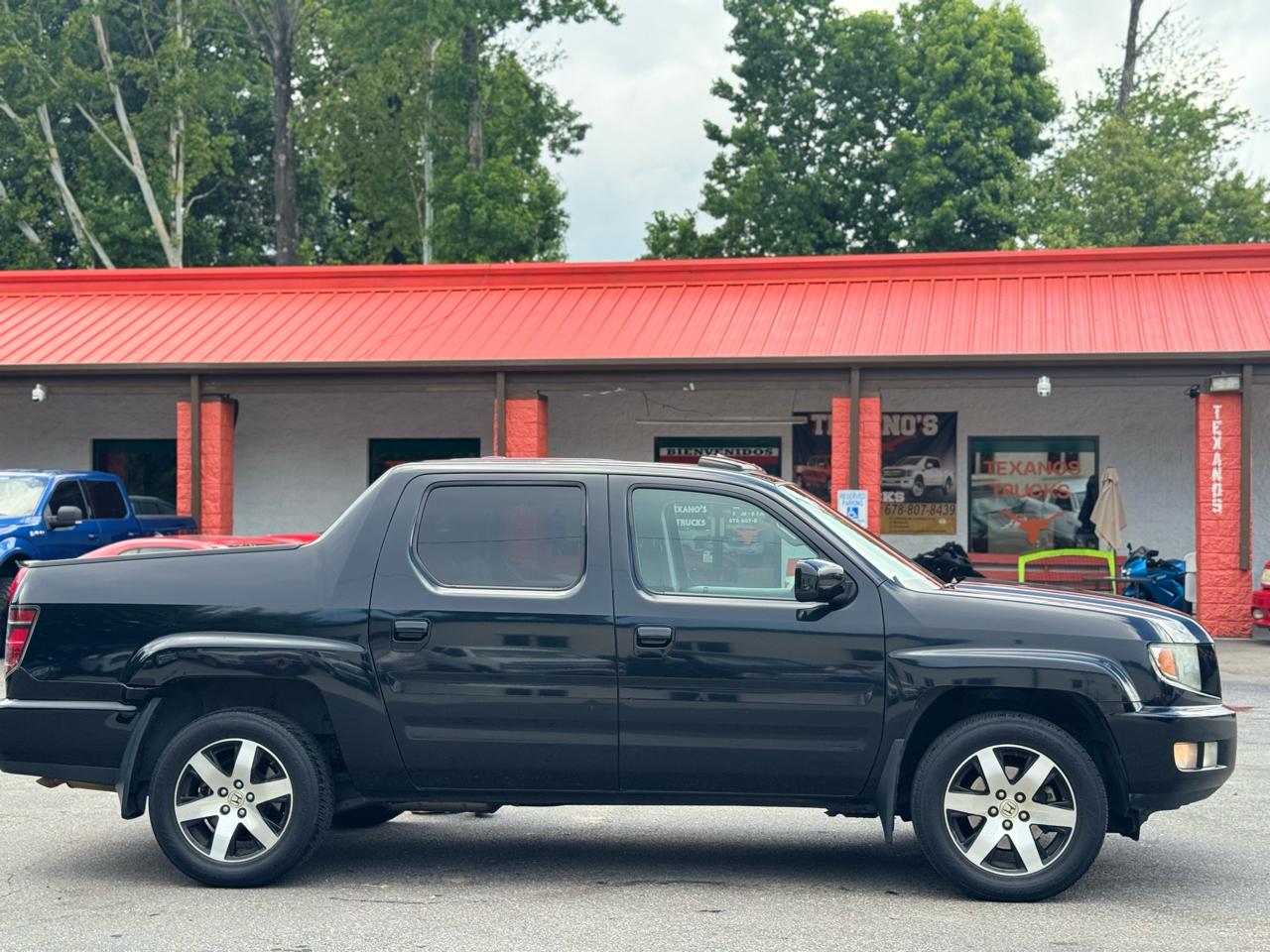 Honda Ridgeline 4WD Crew Cab SE 2014