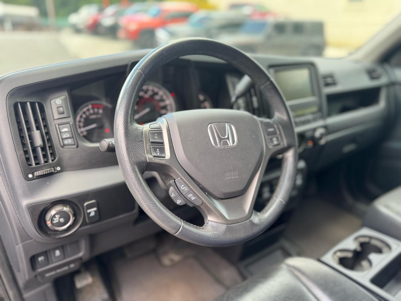 Honda Ridgeline 4WD Crew Cab SE 2014