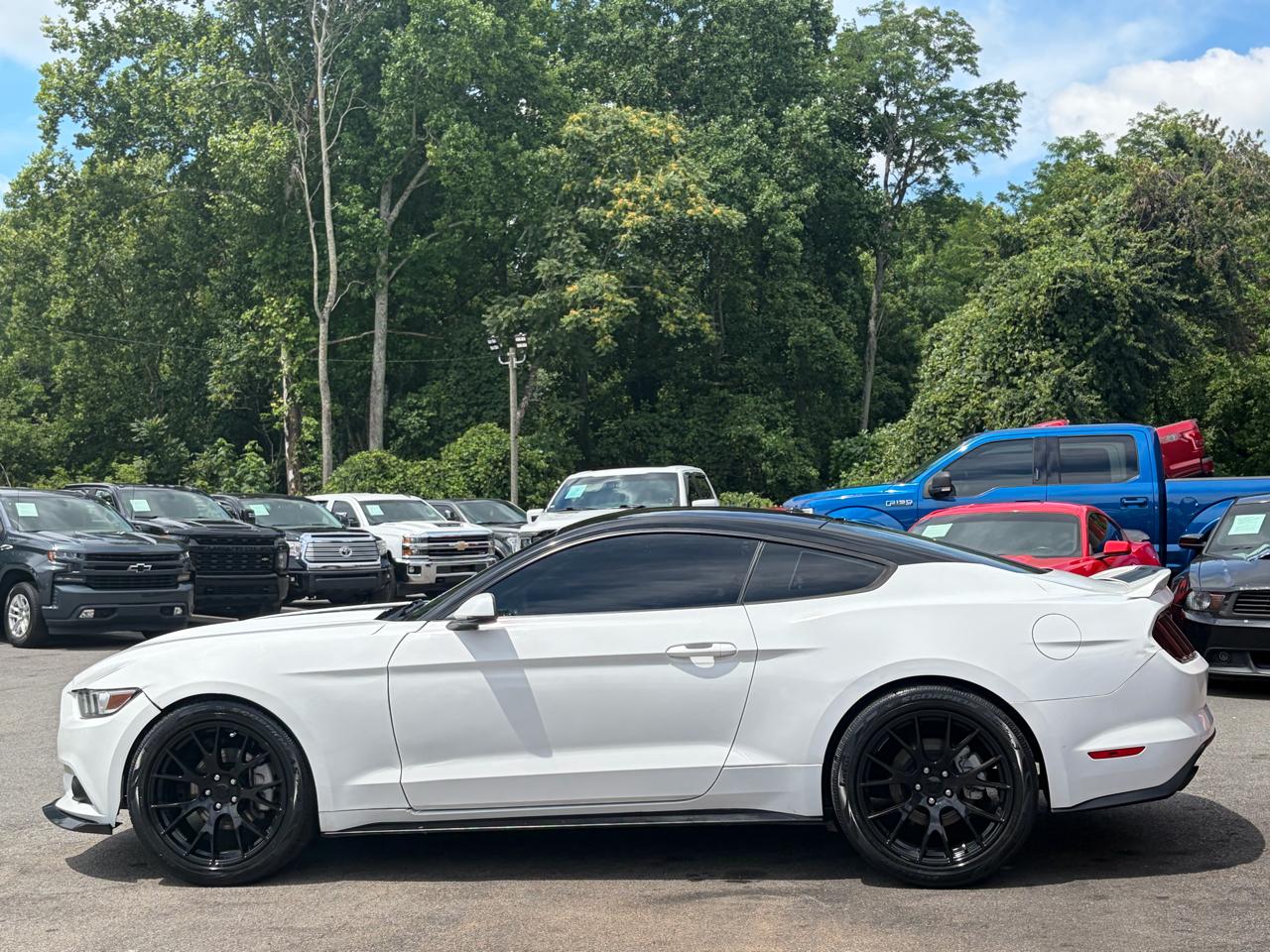 Ford Mustang 2dr Fastback EcoBoost 2015