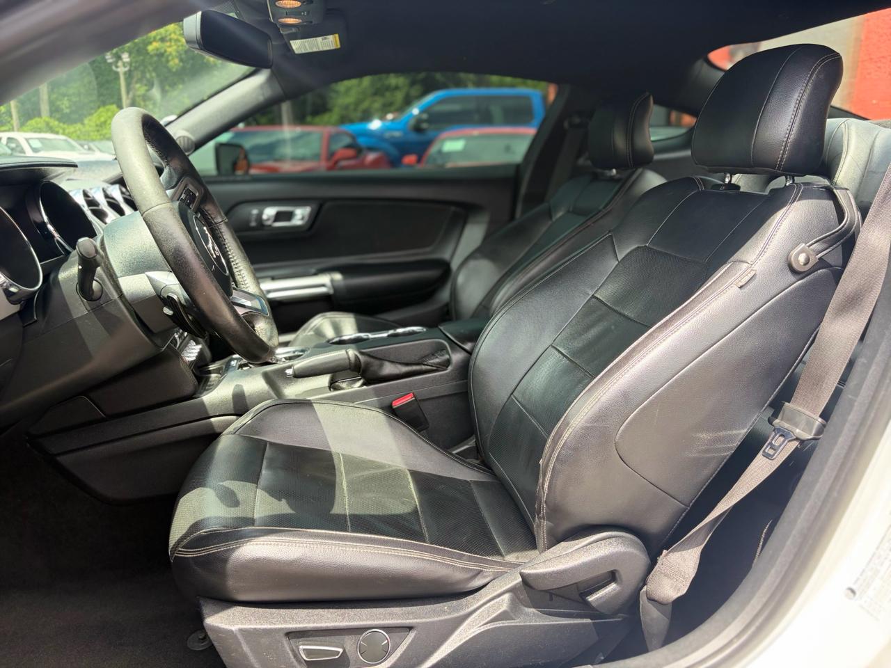 Ford Mustang 2dr Fastback EcoBoost 2015