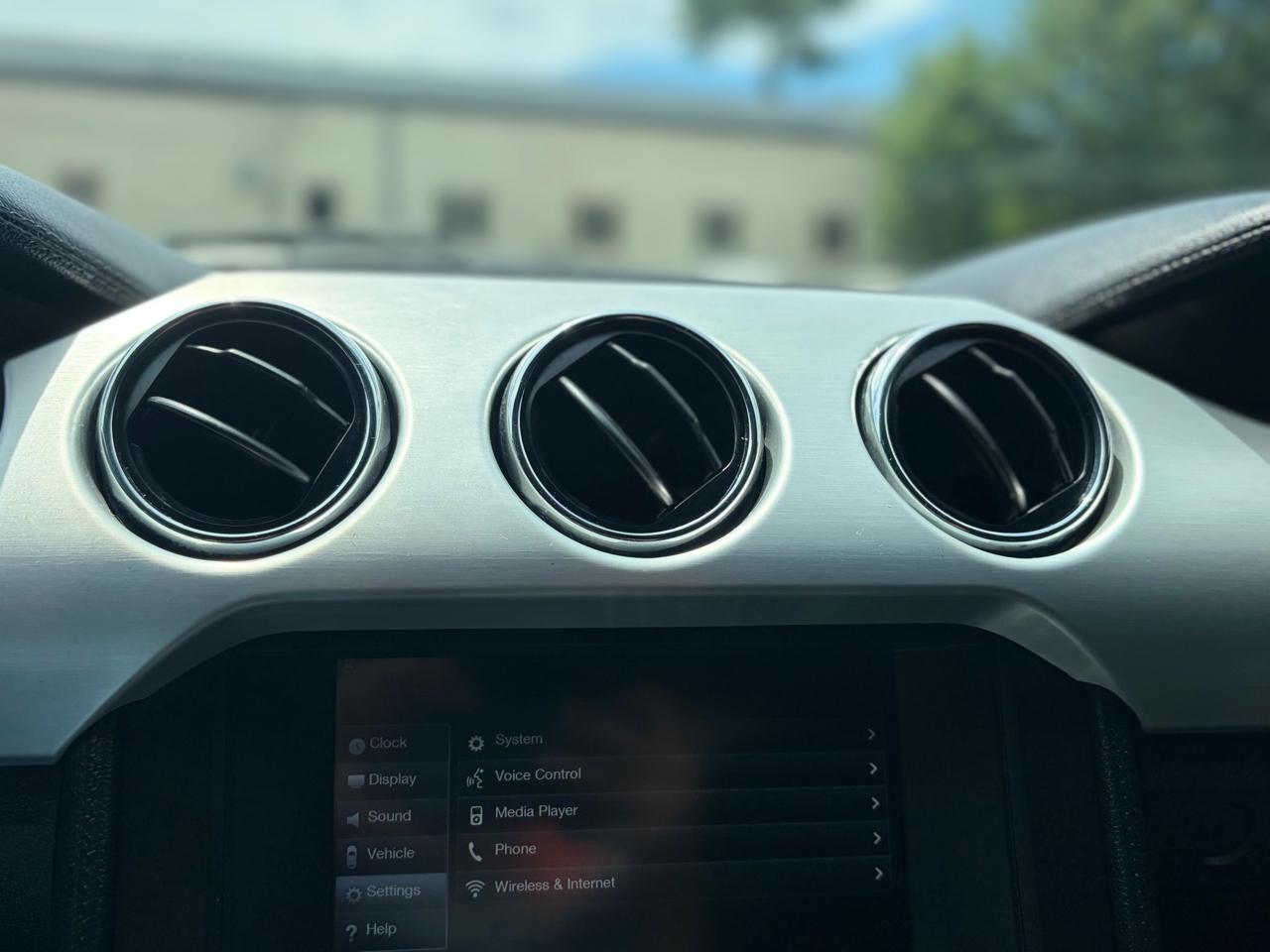 Ford Mustang 2dr Fastback EcoBoost 2015