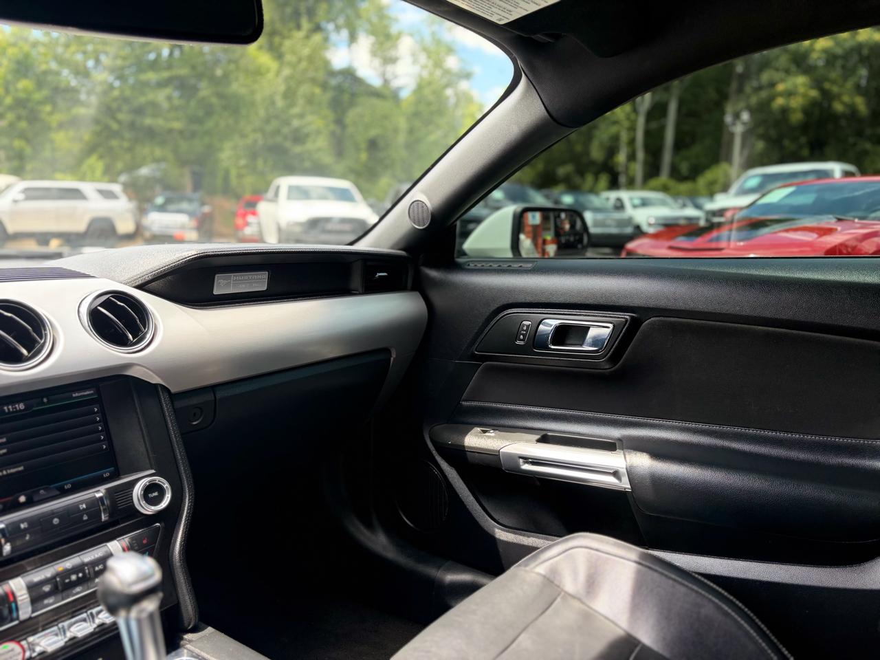 Ford Mustang 2dr Fastback EcoBoost 2015