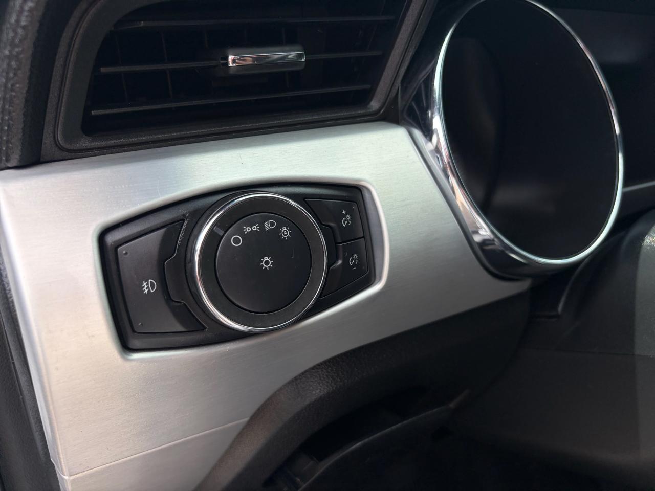 Ford Mustang 2dr Fastback EcoBoost 2015