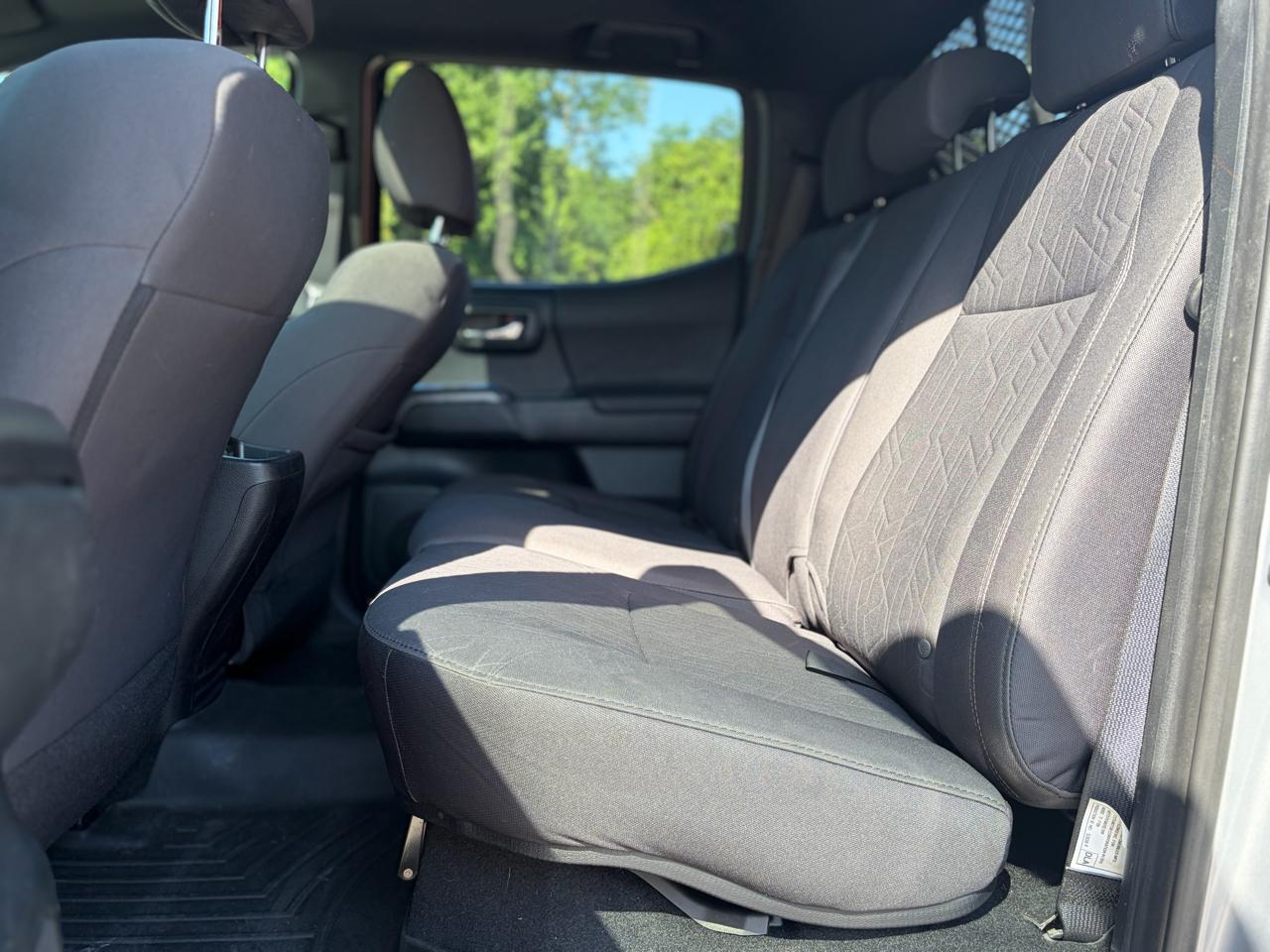 Toyota Tacoma 4WD Double Cab V6 MT TRD Off Road (Natl) 2016