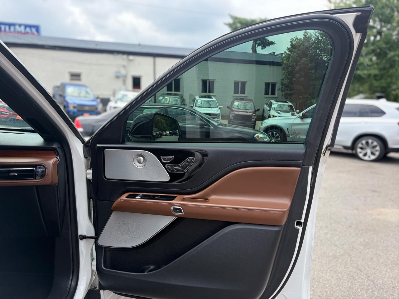 Lincoln Aviator Reserve AWD 2020