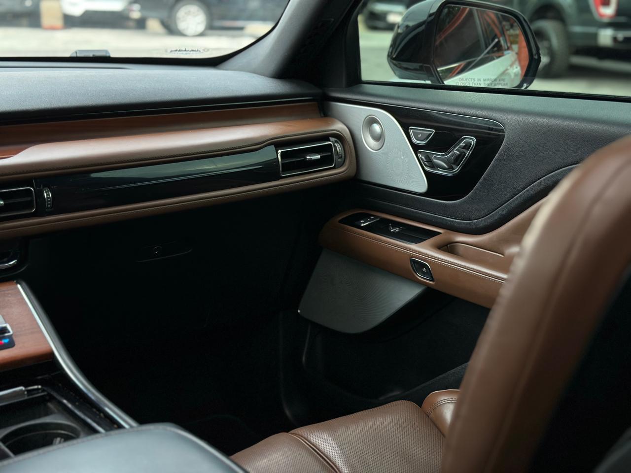 Lincoln Aviator Reserve AWD 2020