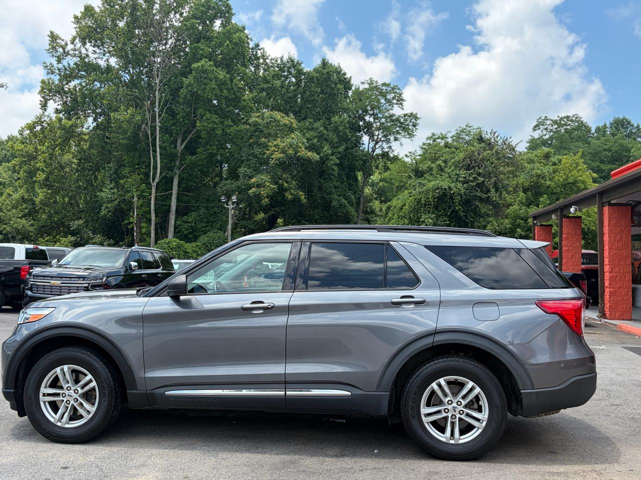 Ford Explorer XLT 4WD 2021