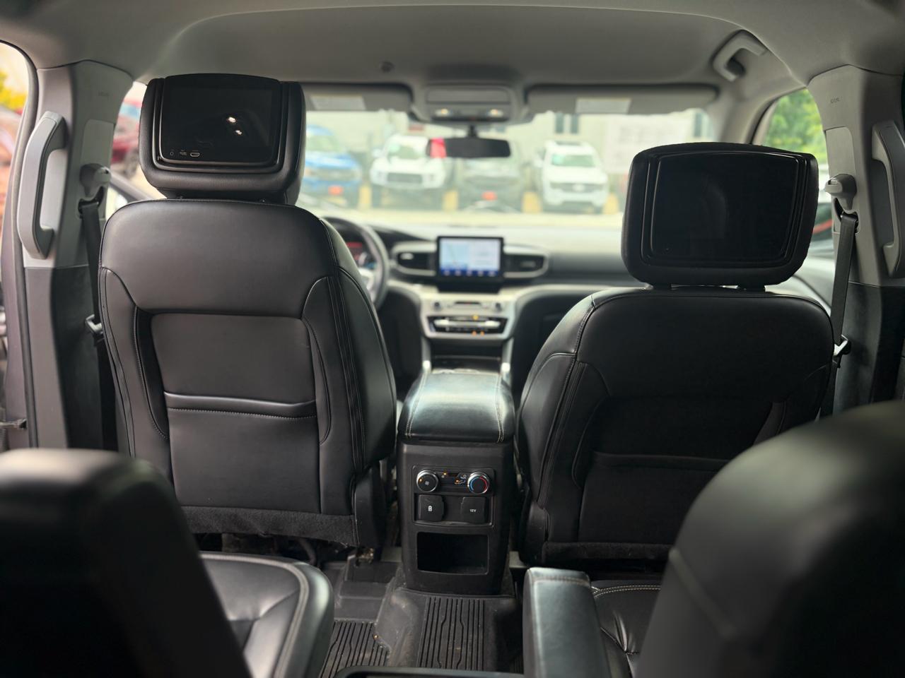 Ford Explorer XLT 4WD 2021