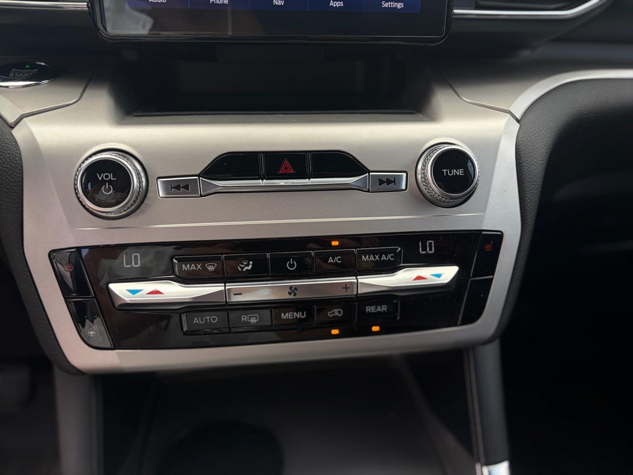 Ford Explorer XLT 4WD 2021