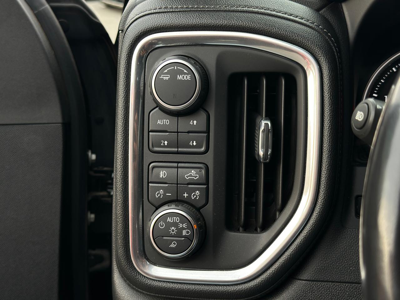 Chevrolet Silverado 2500HD 4WD Crew Cab 159" LTZ 2020