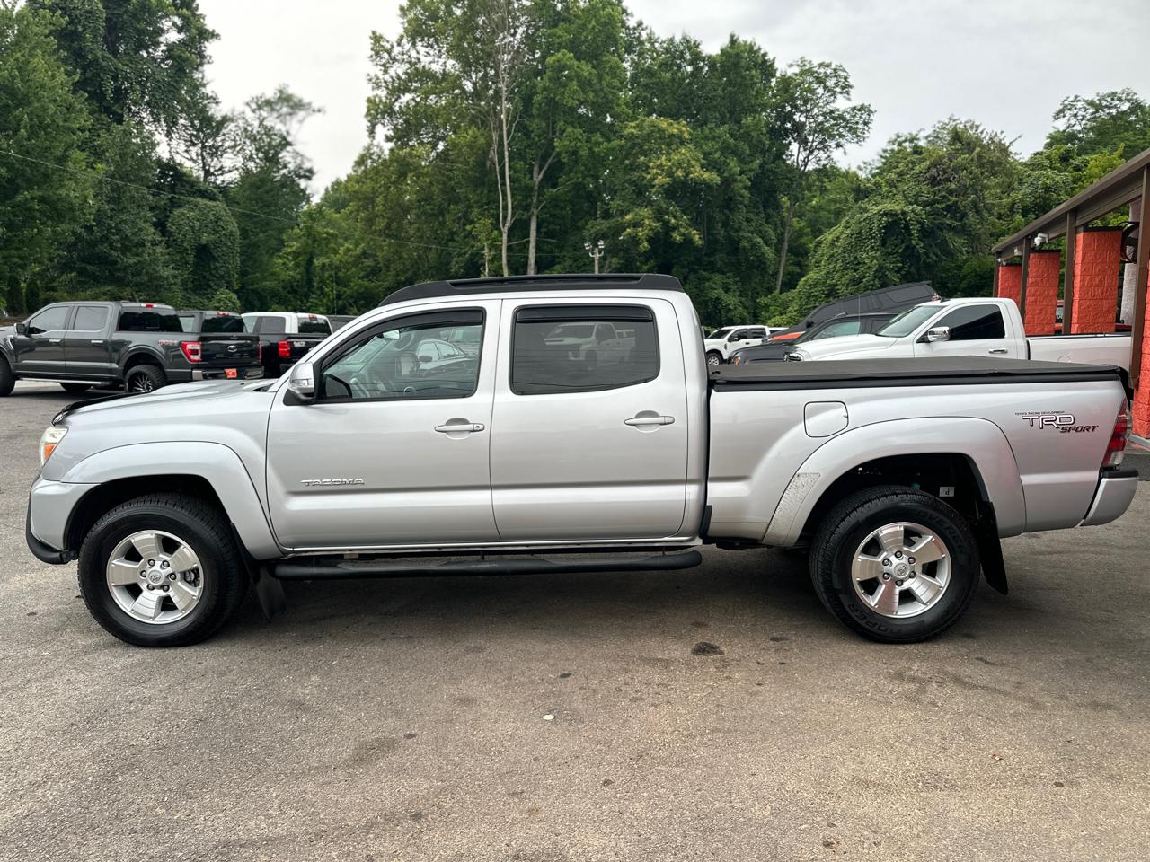 Toyota Tacoma 2WD Double Cab LB V6 AT PreRunner (Natl) 2013
