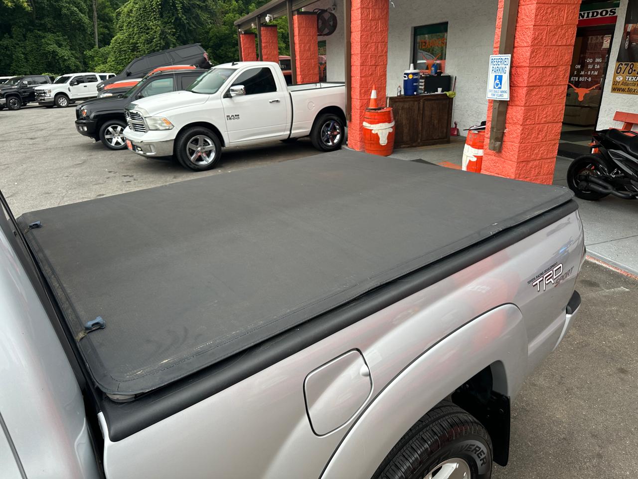 Toyota Tacoma 2WD Double Cab LB V6 AT PreRunner (Natl) 2013