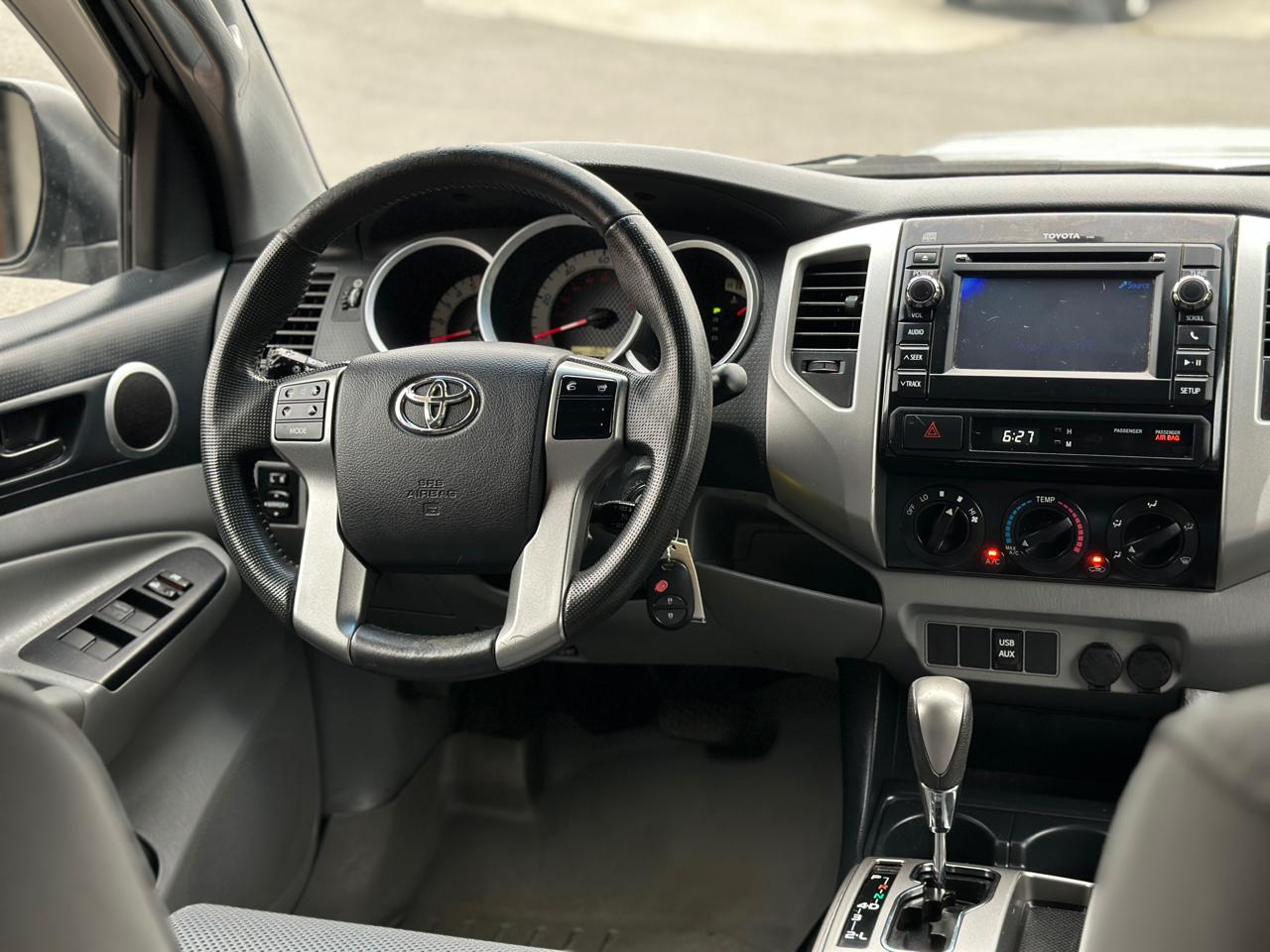 Toyota Tacoma 2WD Double Cab LB V6 AT PreRunner (Natl) 2013