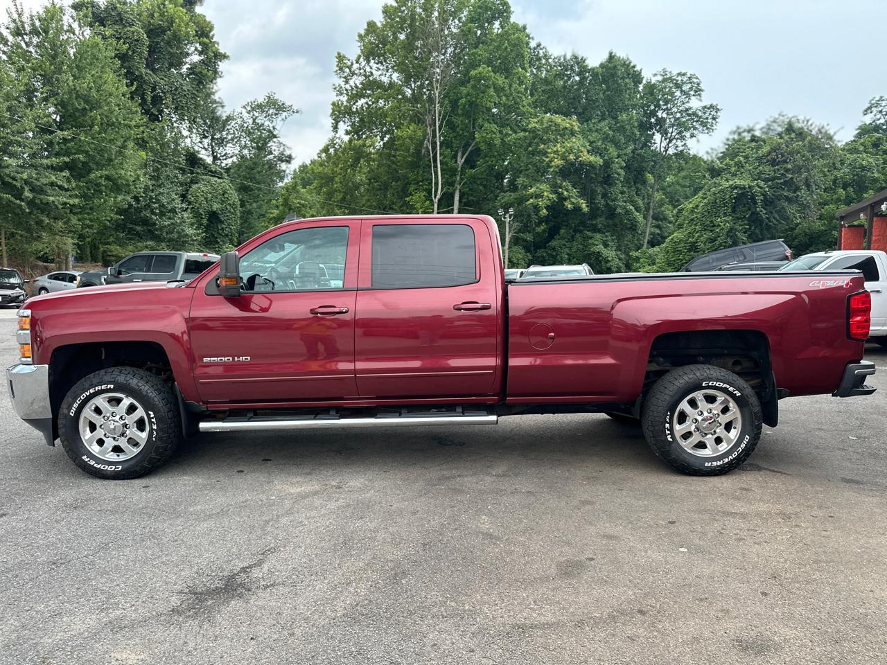 Chevrolet Silverado 2500HD Built After Aug 14 4WD Crew Cab 167.7" LT 2015