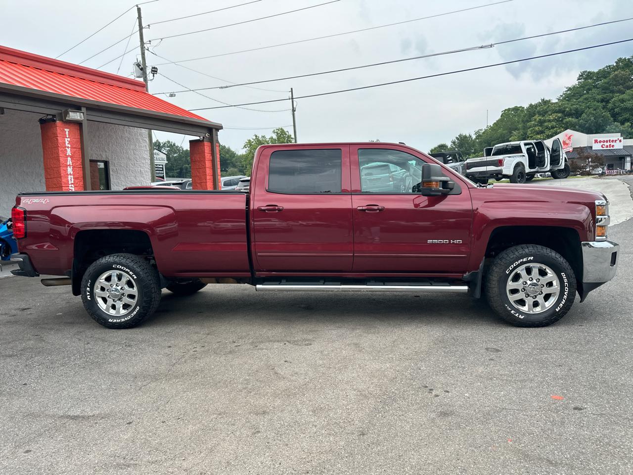 Chevrolet Silverado 2500HD Built After Aug 14 4WD Crew Cab 167.7" LT 2015