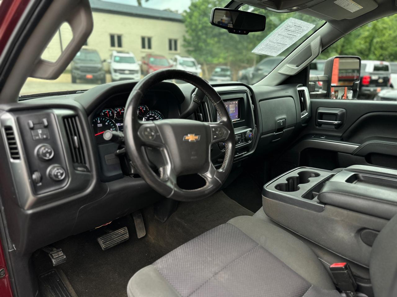 Chevrolet Silverado 2500HD Built After Aug 14 4WD Crew Cab 167.7" LT 2015