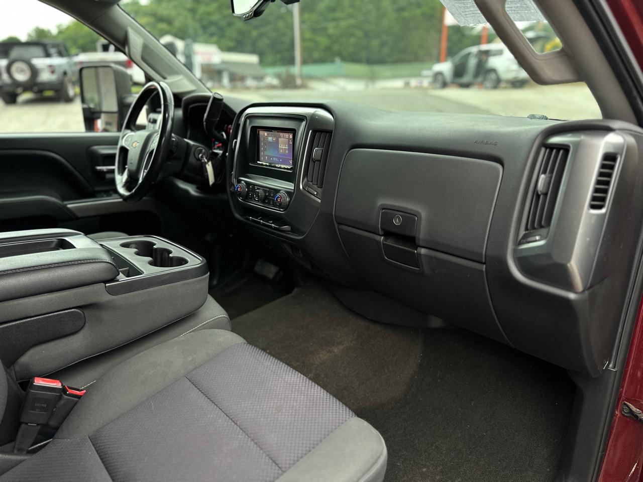 Chevrolet Silverado 2500HD Built After Aug 14 4WD Crew Cab 167.7" LT 2015