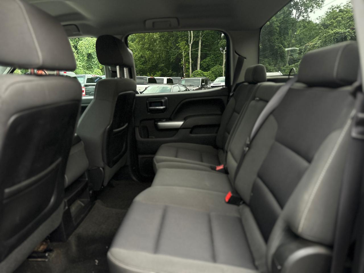 Chevrolet Silverado 2500HD Built After Aug 14 4WD Crew Cab 167.7" LT 2015