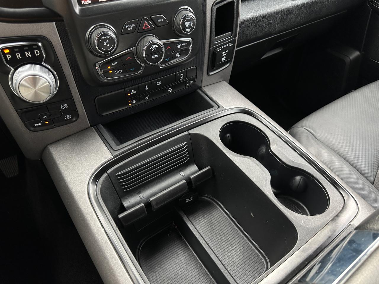 RAM 1500 Rebel 4x4 Crew Cab 5'7" Box 2017