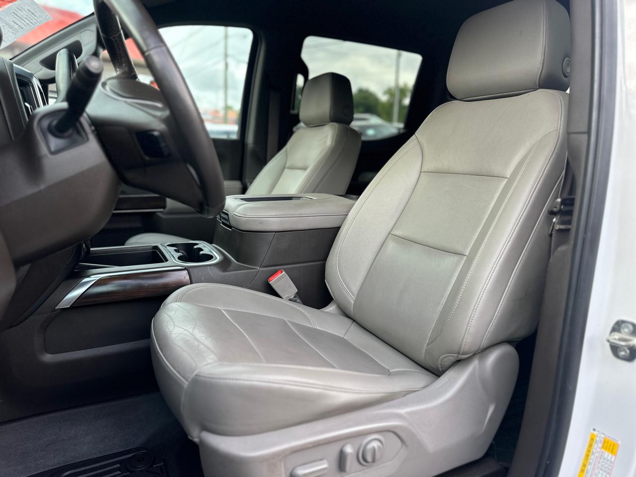 GMC Sierra 1500 Limited 4WD Crew Cab 147" SLT 2022
