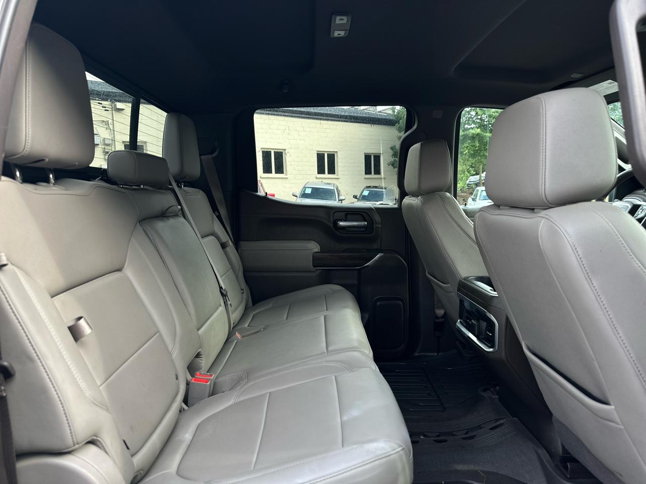 GMC Sierra 1500 Limited 4WD Crew Cab 147" SLT 2022