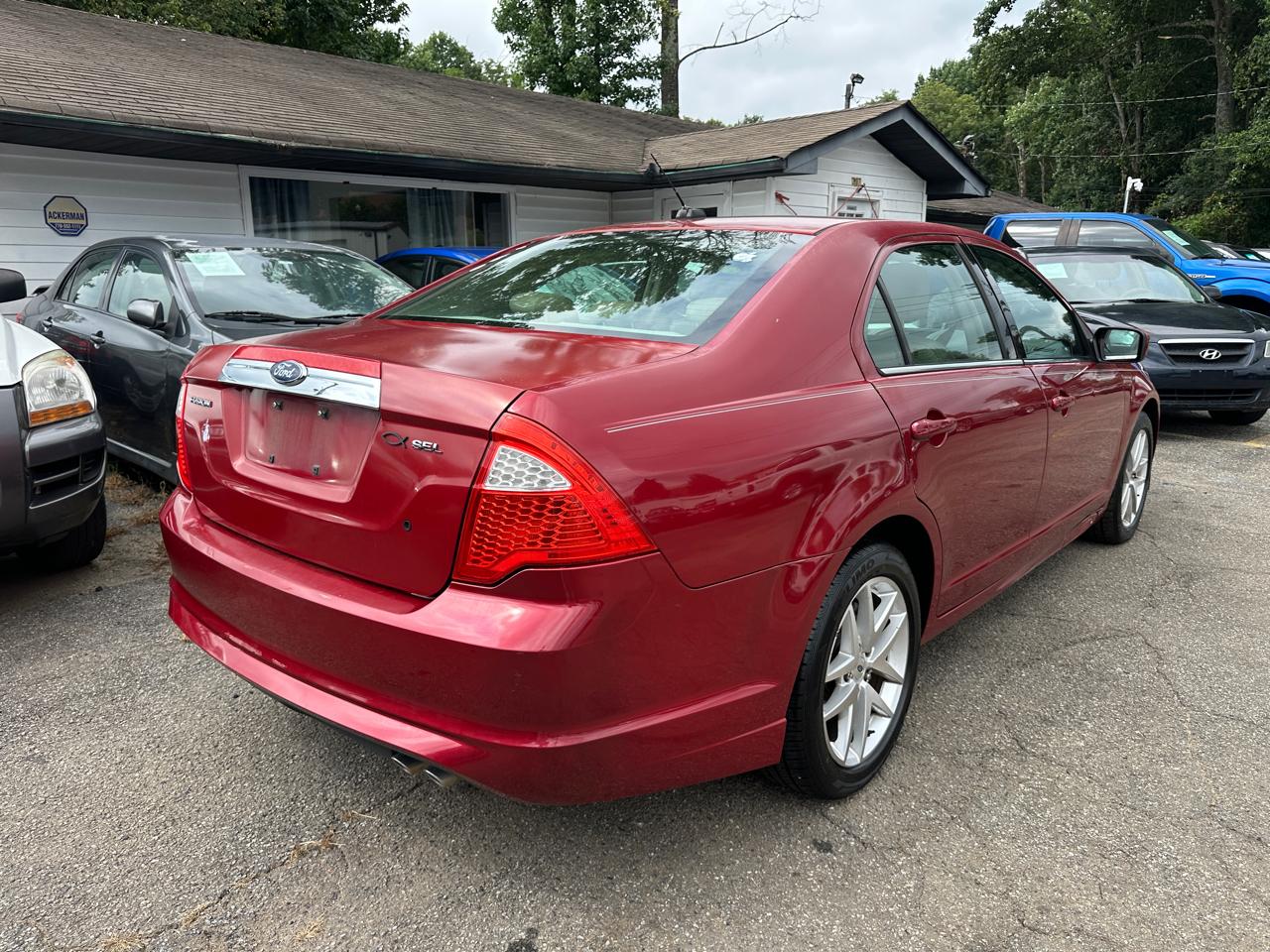 Ford Fusion 4dr Sdn SEL FWD 2010
