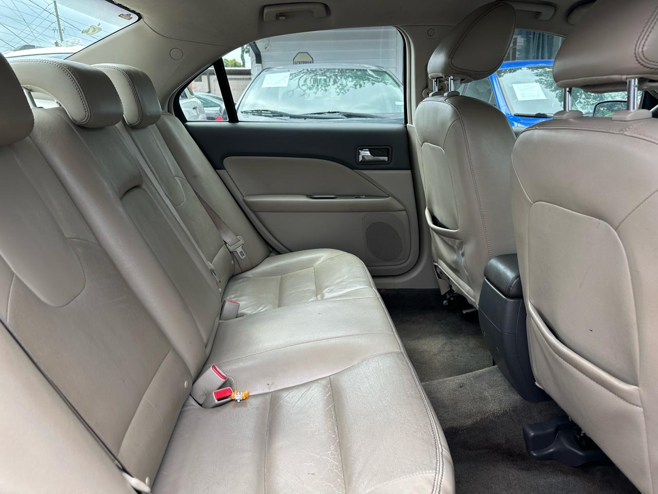 Ford Fusion 4dr Sdn SEL FWD 2010