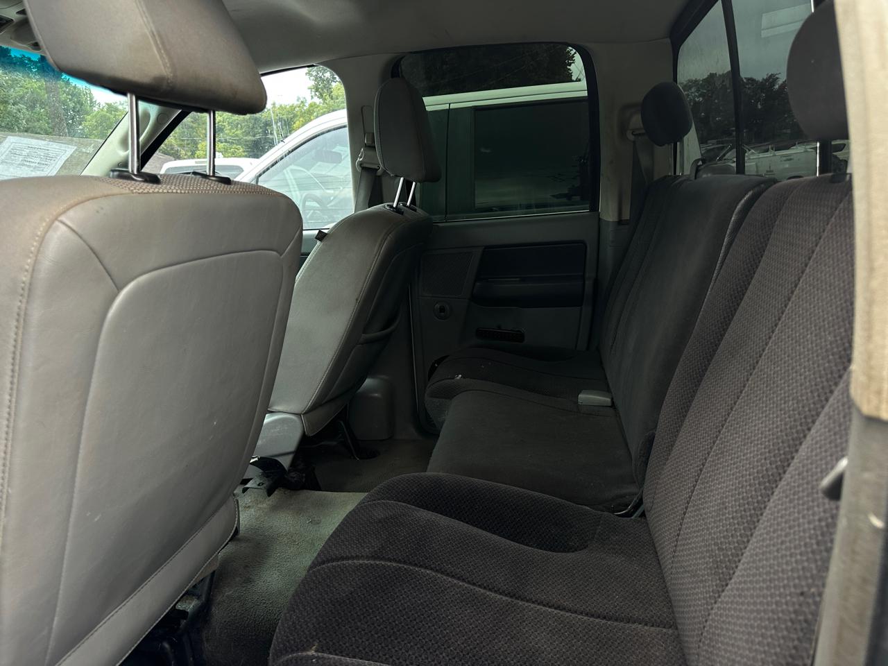 Dodge Ram 1500 4WD Quad Cab 140.5" SLT 2008