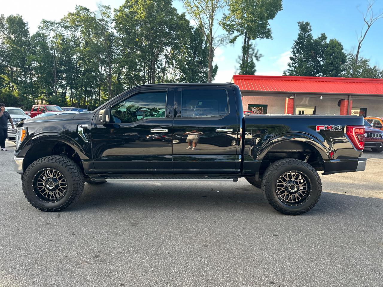 Ford F-150 XLT SuperCrew 5.5-ft. Bed 4WD 2021