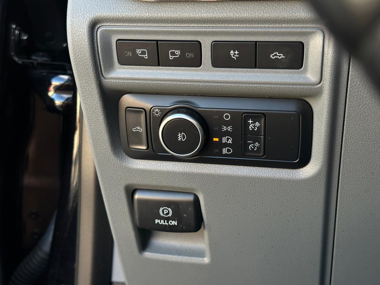 Ford F-150 XLT SuperCrew 5.5-ft. Bed 4WD 2021