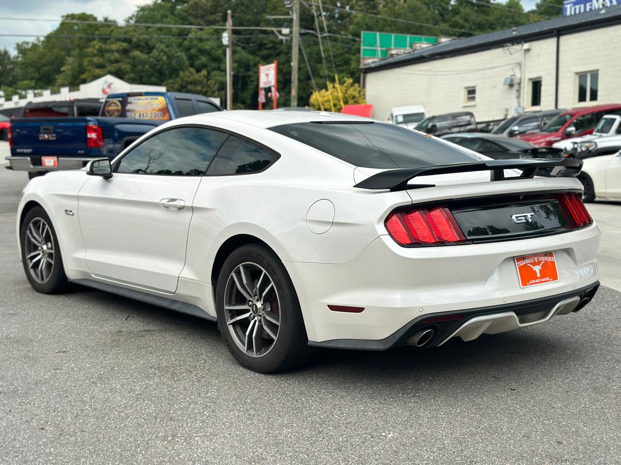 Ford Mustang GT Fastback 2017
