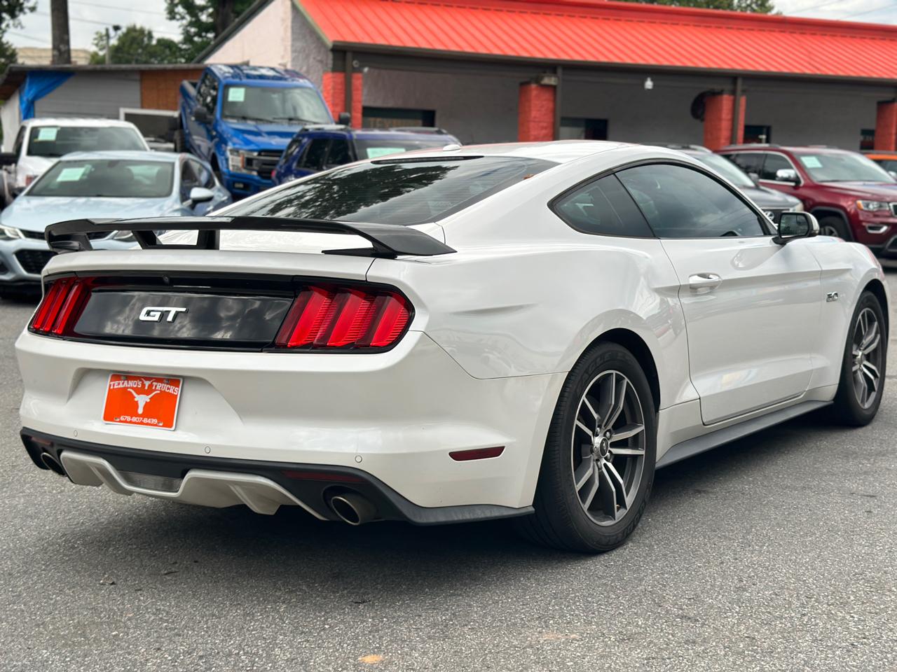 Ford Mustang GT Fastback 2017