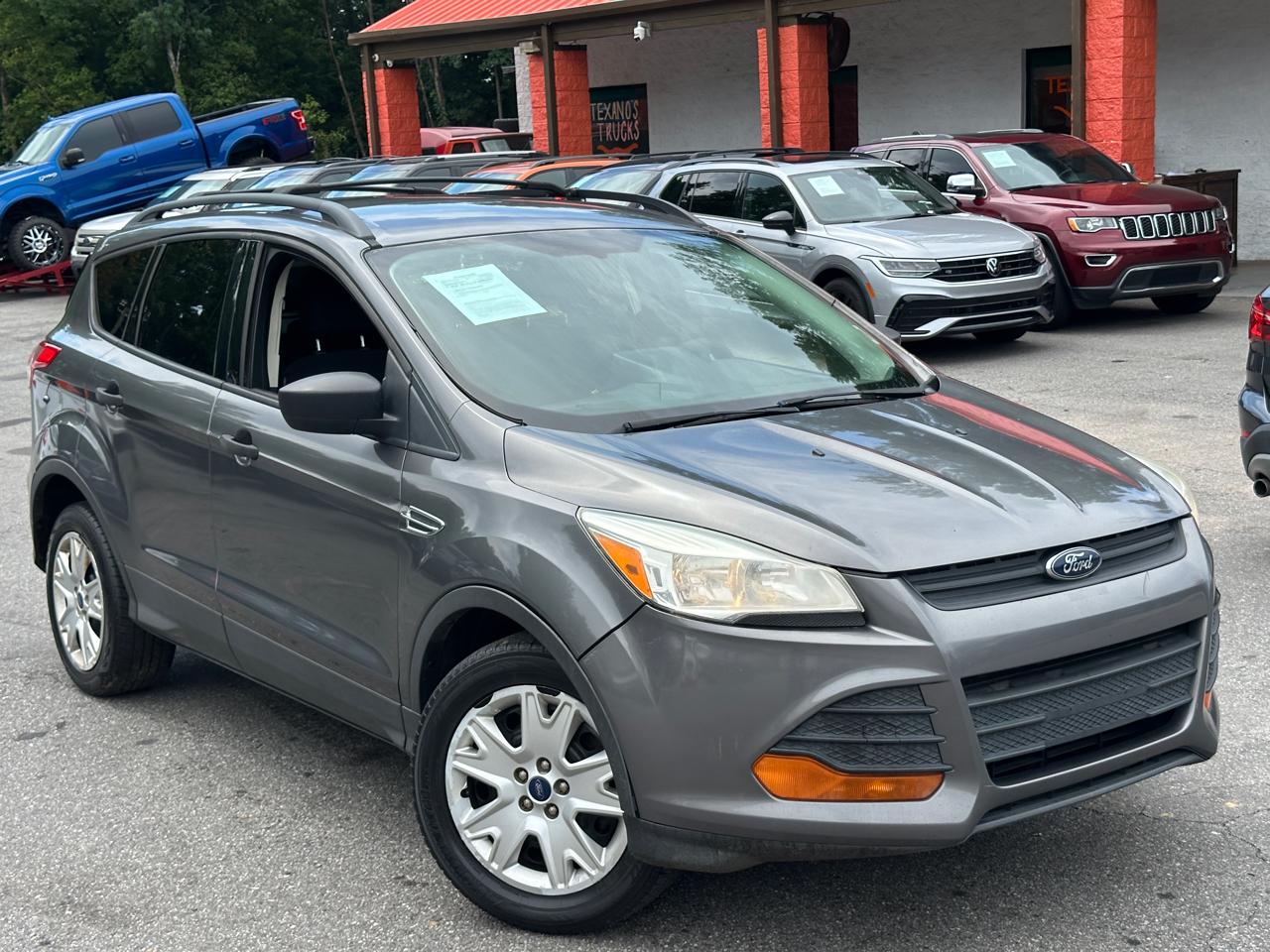 Ford Escape FWD 4dr S 2013