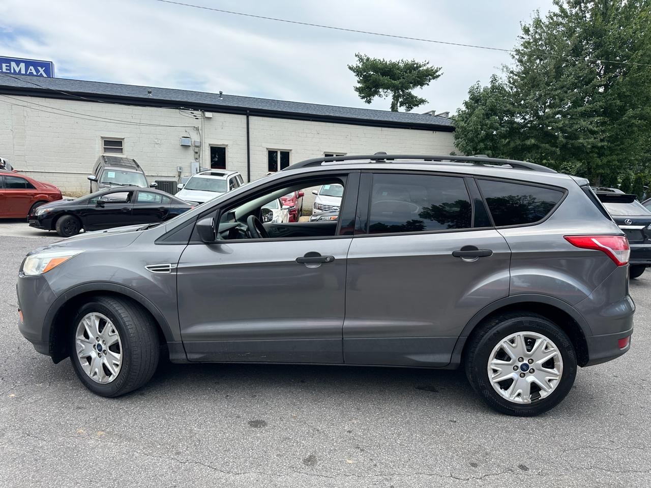 Ford Escape FWD 4dr S 2013