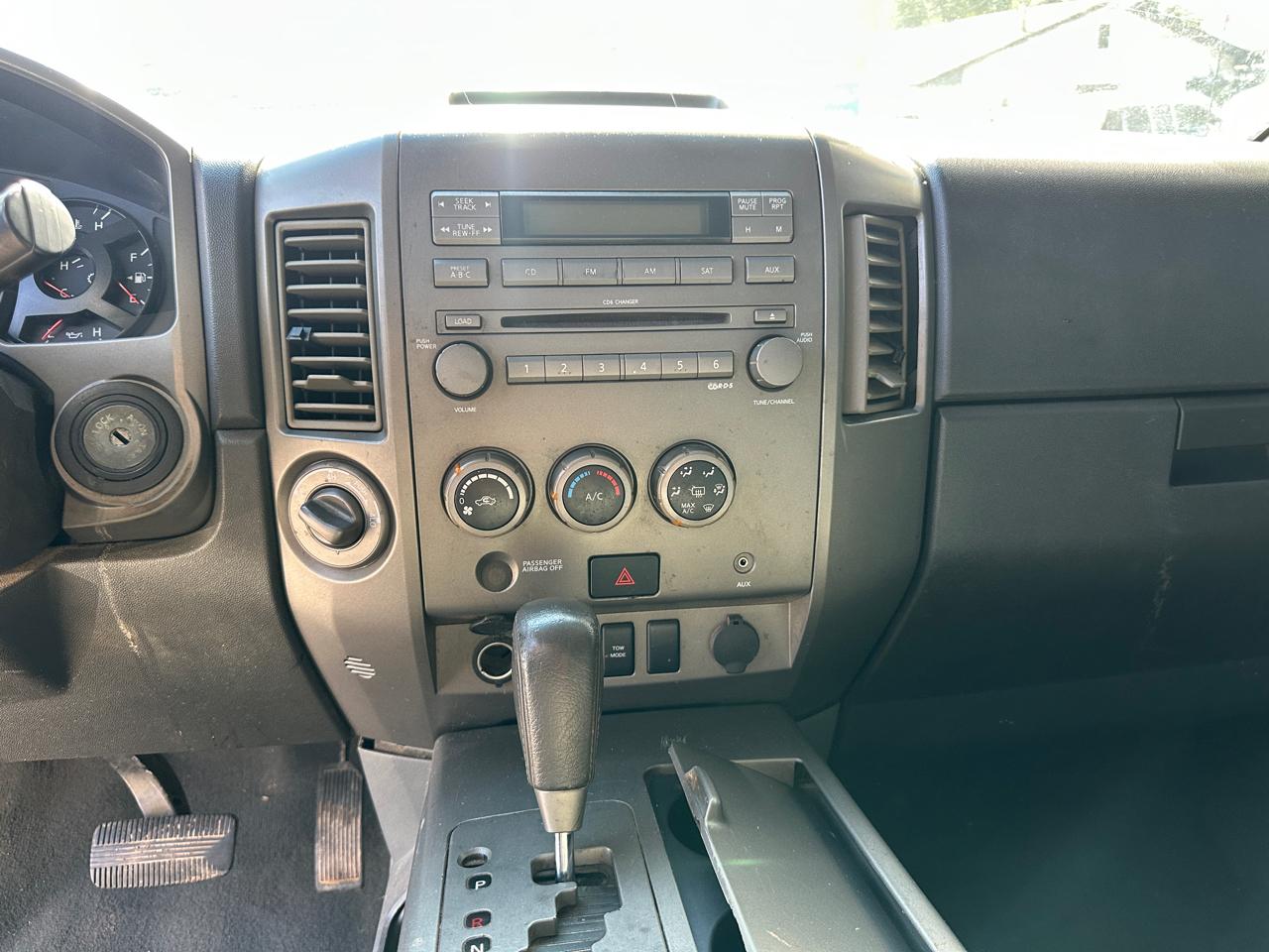 Nissan Titan SE King Cab 4WD 2005