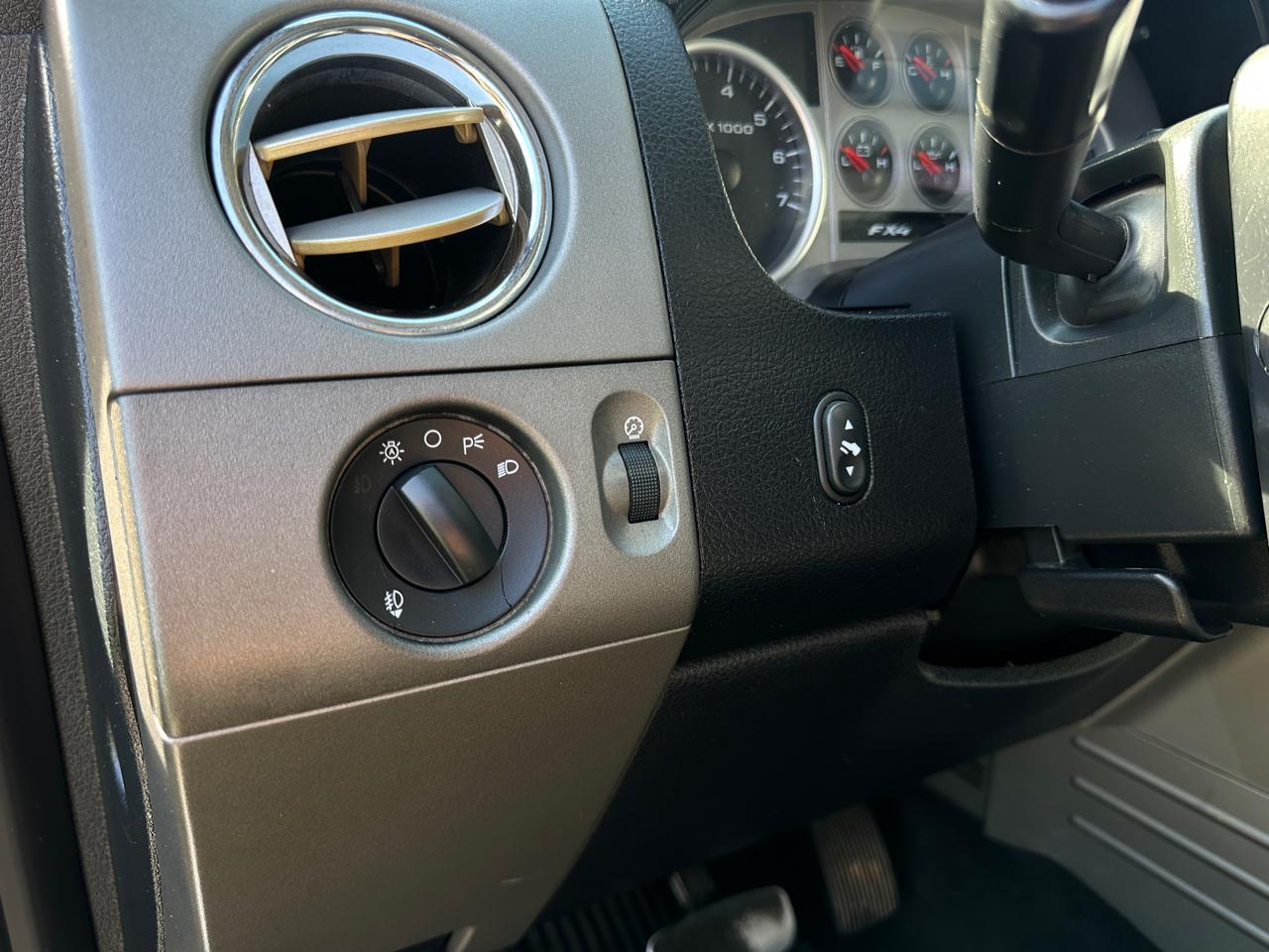 Ford F-150 4WD SuperCrew 139" FX4 2008