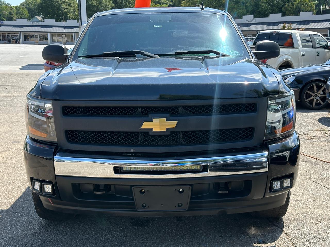 Chevrolet Silverado 1500 Z71 Crew Cab 4WD 2011